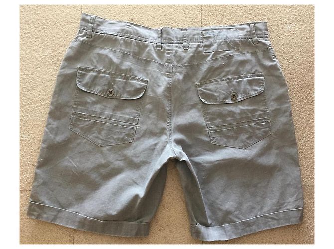 Adolfo Dominguez Bermuda in lino cerato grigio - vista 2