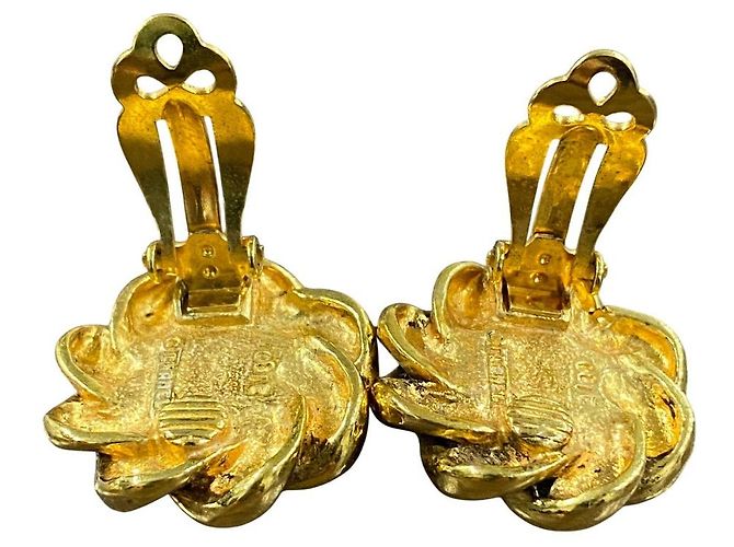Timeless Orecchini Chanel Vintage Faux Pearl Clip On D'oro - vista 5