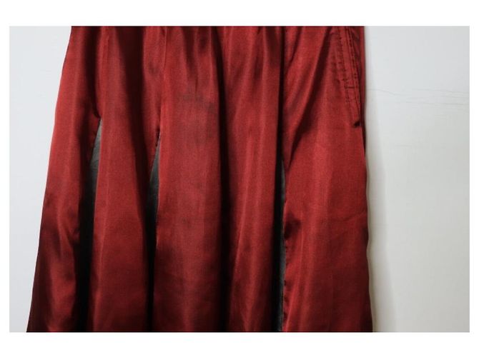Comme Des Garcons Falda midi de satén roja y gris - talla XS - vista 4