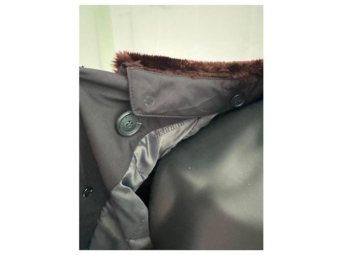 Burberry Abrigo de lana negro doble botonadura con cuello de pelo - vista 6