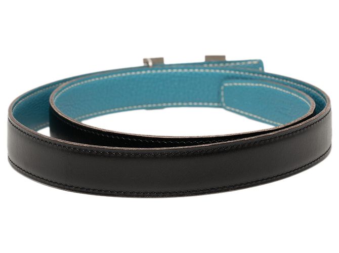 Cintura reversibile Hermès Constance H in pelle Box e Togo nera Blu chiaro - vista 3