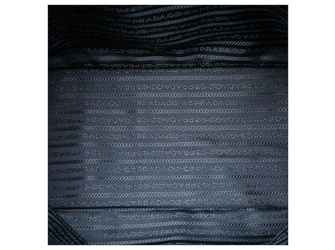 Tote Shopping Convertible Aperto in Pelle di Vitello Morbida Blu Prada Blu navy - vista 4