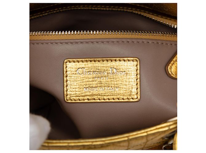 Dior Gold Small Metallic Grained Calfskin Cannage My ABCDior Lady Dior D'oro - vista 5