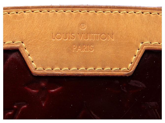 Louis Vuitton Red Monogram Vernis Brea MM Roja Burdeos - vista 5