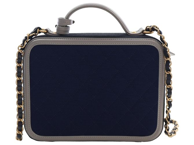 Vanity Pochette de toilette Chanel Blue Medium Tricolor Jersey CC Filigree Bleu Bleu Marine - vue 4