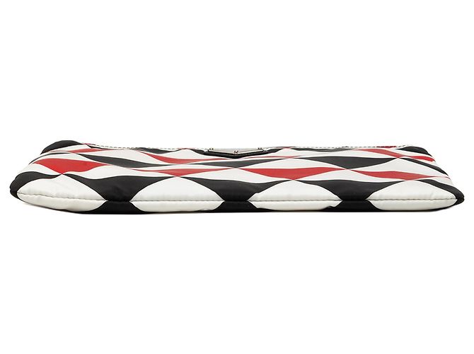 Clutch plana de nylon blanco con patrón geométrico de triángulo Prada - vista 3