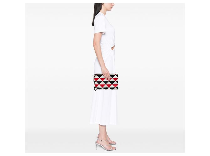 Clutch plana de nylon blanco con patrón geométrico de triángulo Prada - vista 6