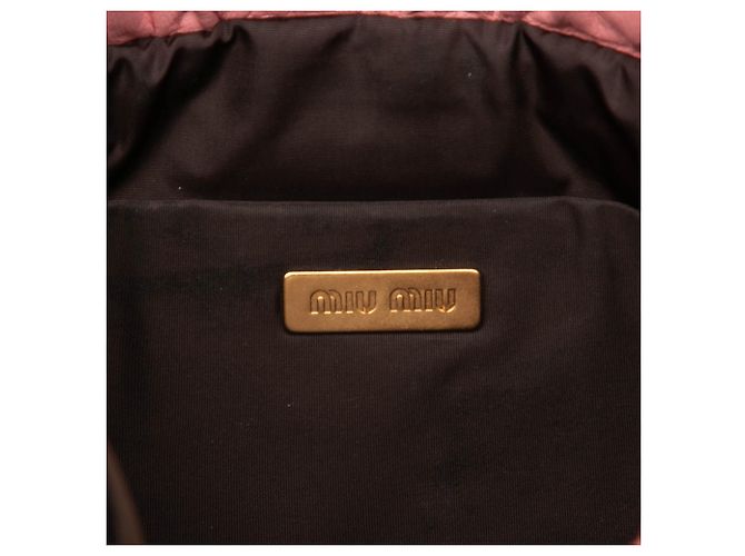 Clutch Miu Miu in agnello rosa con applicazione floreale e tracolla - vista 5