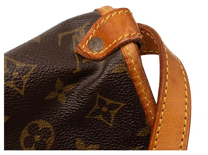 Louis Vuitton Marrone Monogram Saumur 25 - vista 8