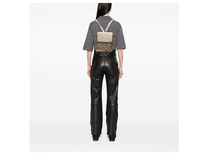 Zaino Faye piccolo in pelle di vitello e scamosciato marrone Chloé Taupe - vista 7