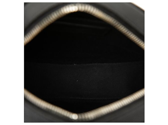 Bolsa camera de vinil preto com textura grain de poudre e chevron Saint Laurent - vista 4