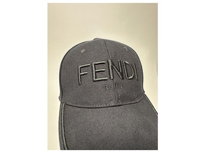 Fendi Roma Cap mit besticktem Logo - Schwarz - Ansicht 3