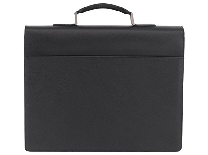 Louis Vuitton Serviette Moskova Taiga Leather Nero - vista 2
