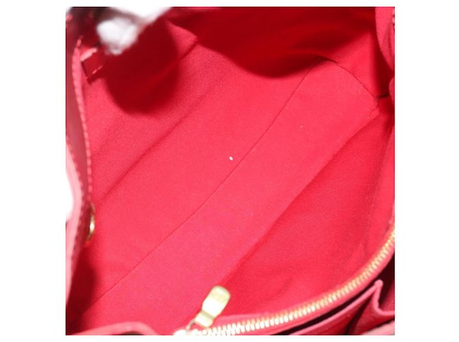 Louis Vuitton Mandara Epi Leather MM Rosso - vista 5
