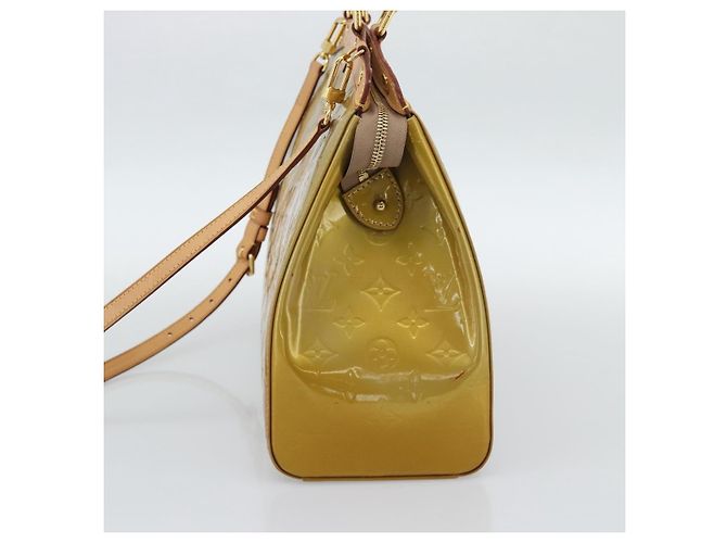 Louis Vuitton Brea Monogram Vernis GM Beige - vista 4