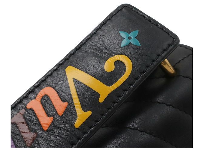 Borsa Louis Vuitton New Wave Chain PM in pelle Nero - vista 4