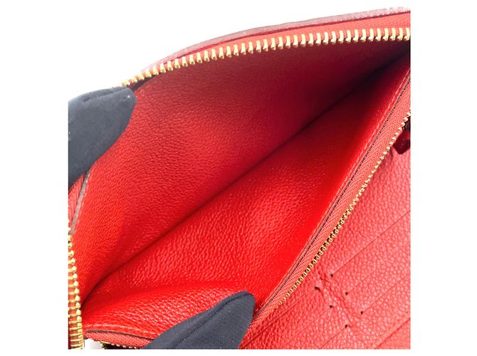 Portafoglio Zippy Louis Vuitton in pelle rossa Rosso - vista 6