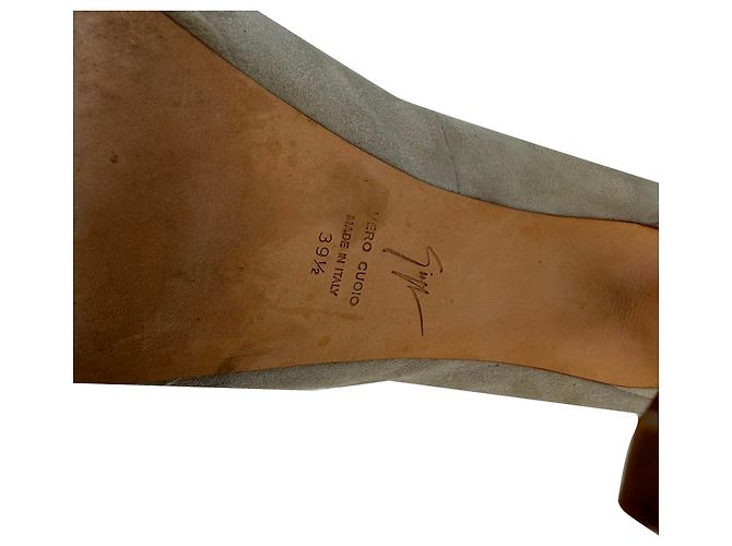 Giuseppe Zanotti Sharon Platform Pumps in Beige Suede - view 10