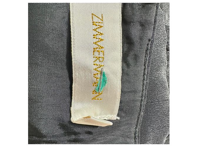 Zimmermann V-Ausschnitt Maxi-Kleid aus grauer Viskose mit Raffungen - Ansicht 4