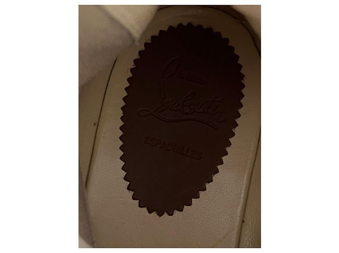 Christian Louboutin Botines Planos de Ante Beige - vista 5