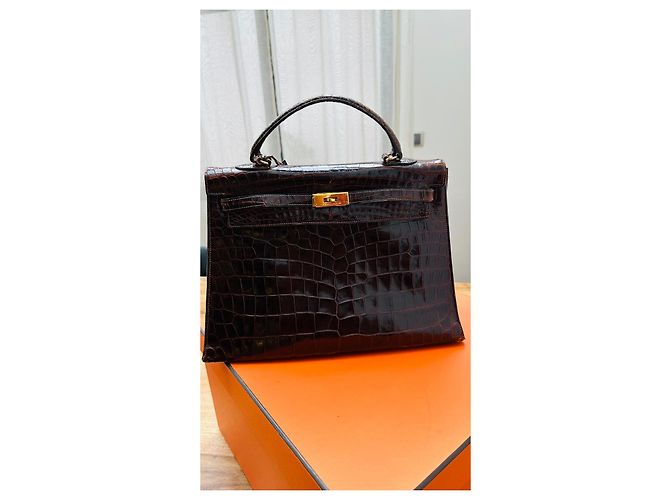Hermès Kelly Sellier 35 in coccodrillo marrone Marrone scuro - vista 16