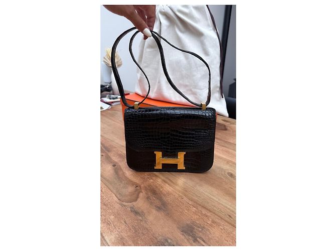 Hermès Constance in pelle di alligatore nero - vista 10