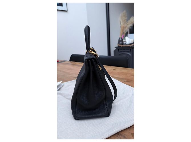 Hermès Kelly 35 in pelle Togo nera Nero - vista 12