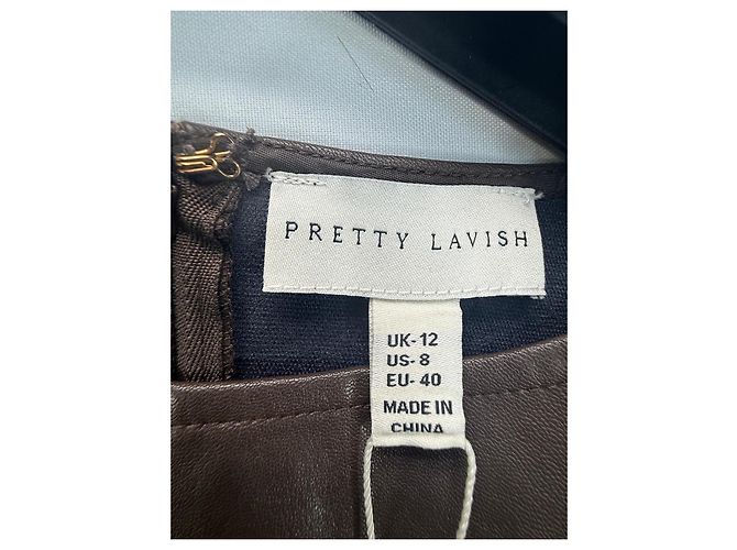 Autre Marque Pretty Lavish Top sin mangas de piel sintética marrón Castaño - vista 2