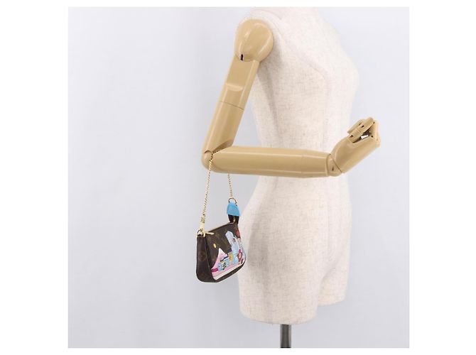 LOUIS VUITTON Vivienne Mini Pochette Accessoires Pochette M81637 LV Auth 189294SM Monogramma - vista 22