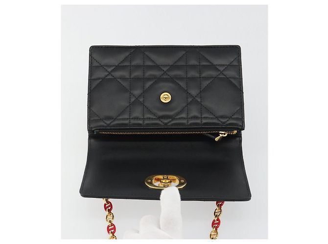 Borsa a tracolla Christian Dior Cannage Miss Caro in pelle nera e oro Auth 188849SAM Nero D'oro - vista 19