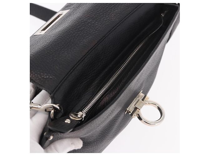 Borsa Salvatore Ferragamo Gancini in Pelle 2way Nera Argento Auth ka4860A Nero - vista 10