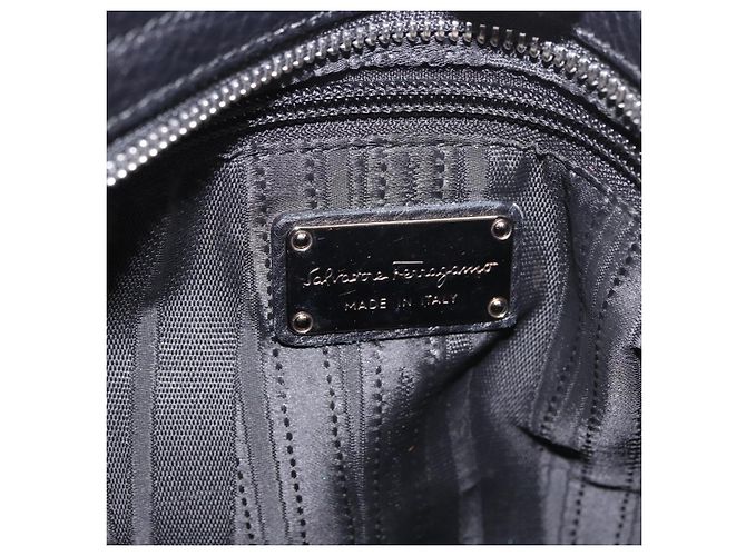 Borsa Salvatore Ferragamo Gancini in Pelle 2way Nera Argento Auth ka4860A Nero - vista 22