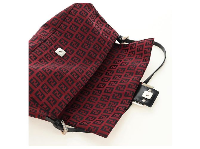 Bolso de hombro FENDI Zucchino Canvas Mamma Baguette Rojo Plata Auténtico 185835SAM Roja - vista 21
