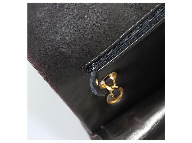 CHANEL Matelasse 25 Chain Shoulder Bag Lamb Skin Black Gold CC Auth 189017V Nero D'oro - vista 27