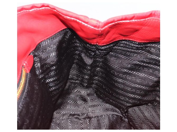 Borsa a mano PRADA Ribbon Nylon Rosso Oro Auth 188725A D'oro - vista 20