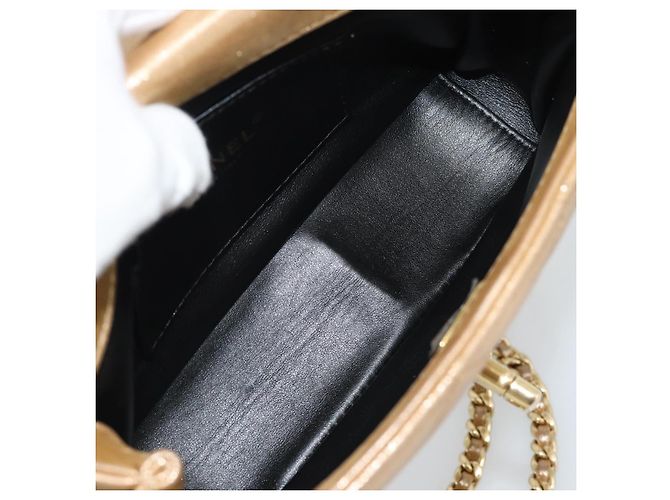 CHANEL Matelasse Chain Shoulder Bag Leather 2way Gold CC Auth 188813SM D'oro - vista 10