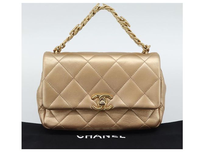 CHANEL Matelasse Chain Shoulder Bag Leather 2way Gold CC Auth 188813SM D'oro - vista 12