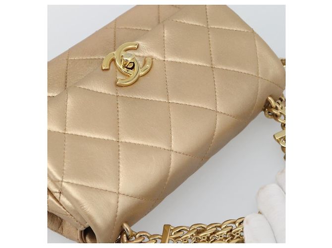 CHANEL Matelasse Chain Shoulder Bag Leather 2way Gold CC Auth 188813SM D'oro - vista 6