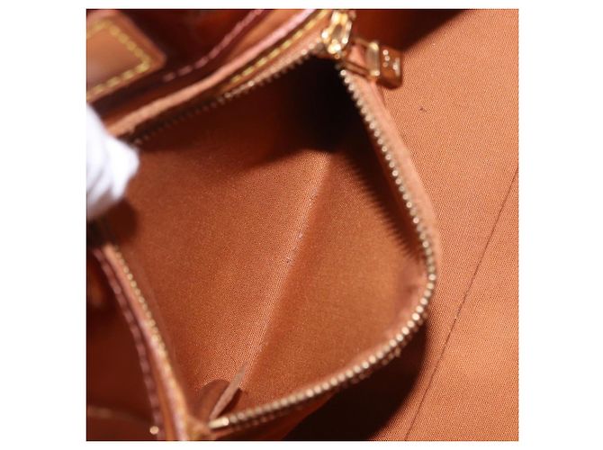 LOUIS VUITTON Monogram Vernis Reade PM Hand Bag Bronze M91146 LV Auth 188785 Bronzo - vista 21