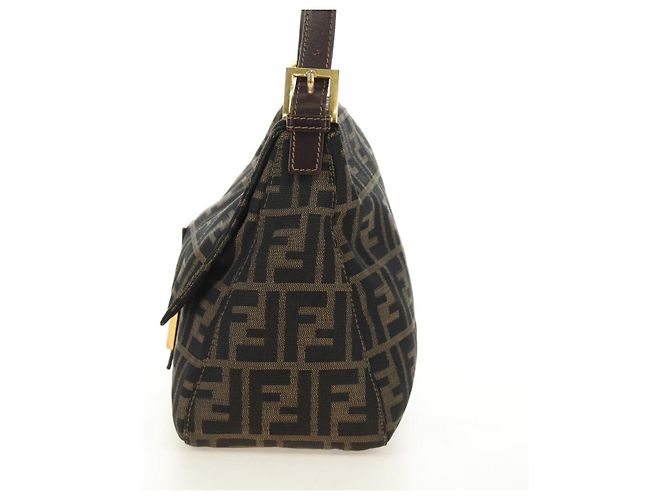 FENDI Zucca Canvas Mamma Baguette Shoulder Bag Black Brown Auth 186461V Marrone Nero - vista 3
