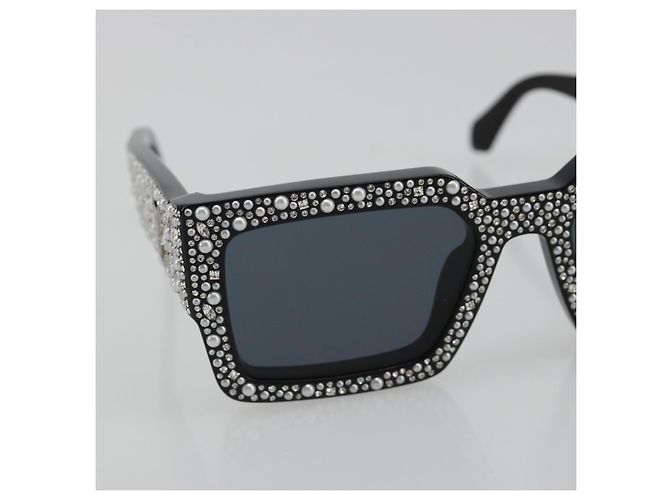 Gafas de sol LOUIS VUITTON LV Crush Pearl & Strass de plástico Z2396E LV Auth 186416M Negro - vista 5