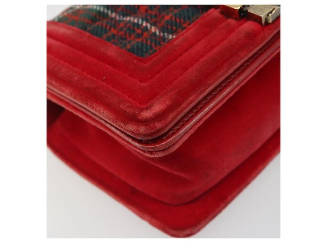 CHANEL Boy Chanel Chain Shoulder Bag Velor Red Gold CC Auth mr2605SAV Rosso D'oro - vista 9