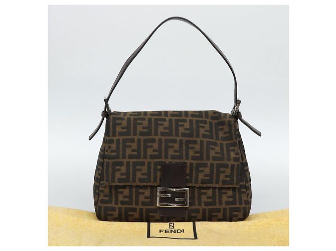 FENDI Zucca Canvas Mamma Baguette Borsa a Spalla Nero Argento Marrone Auth 186462V - vista 12