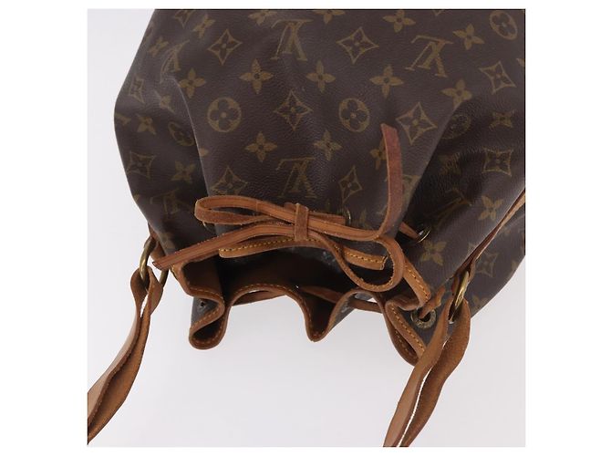 Borsa a Spalla LOUIS VUITTON Monogram Petit Noe M42226 LV Auth 187943 Monogramma - vista 6