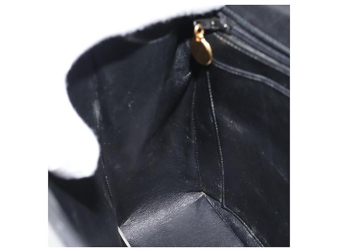 CHANEL Big Matelasse30 Chain Shoulder Bag Leather Black Gold CC Auth 188911V Nero D'oro - vista 19