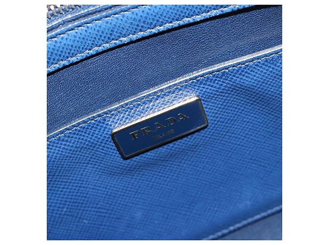 Saffiano Borsa PRADA in pelle Safiano blu e oro Auth 186433A D'oro - vista 18