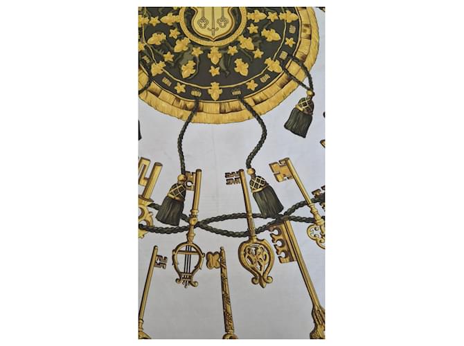 Hermès Pañuelo de seda "Les Clés" Castaño Blanco Dorado Verde - vista 4