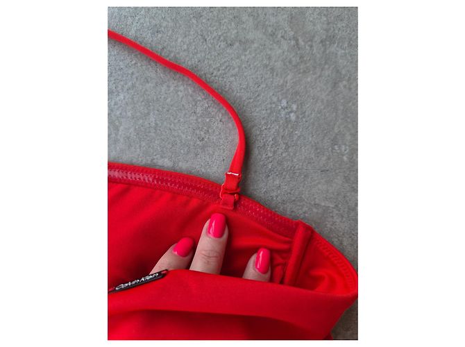 Conjunto Bikini Bandeau Rojo Calvin Klein Roja - vista 11