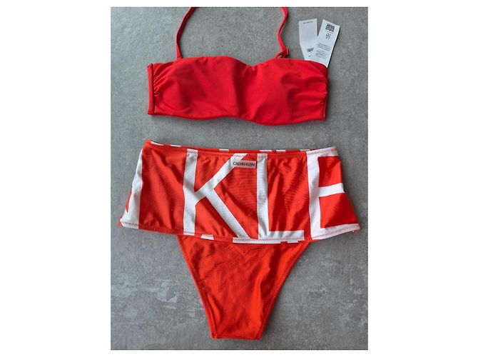 Conjunto Bikini Bandeau Rojo Calvin Klein Roja - vista 5