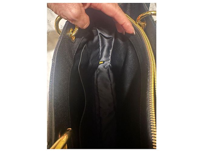Chanel Grand Shopping Tote (GST) Pelle Caviar Nera Nero - vista 3
